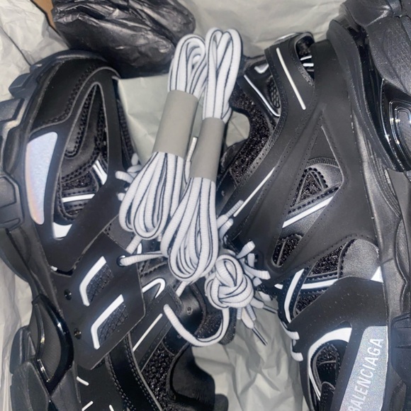 Balenciaga triple s runner size 38 - Picture 6 of 8